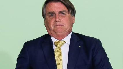 Bolsonaro pede para Moraes devolver passaportes apreendidos durante operação da PF