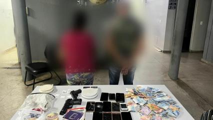 PCGO prende em flagrante casal suspeito de tráfico praticado em bar de Goiânia